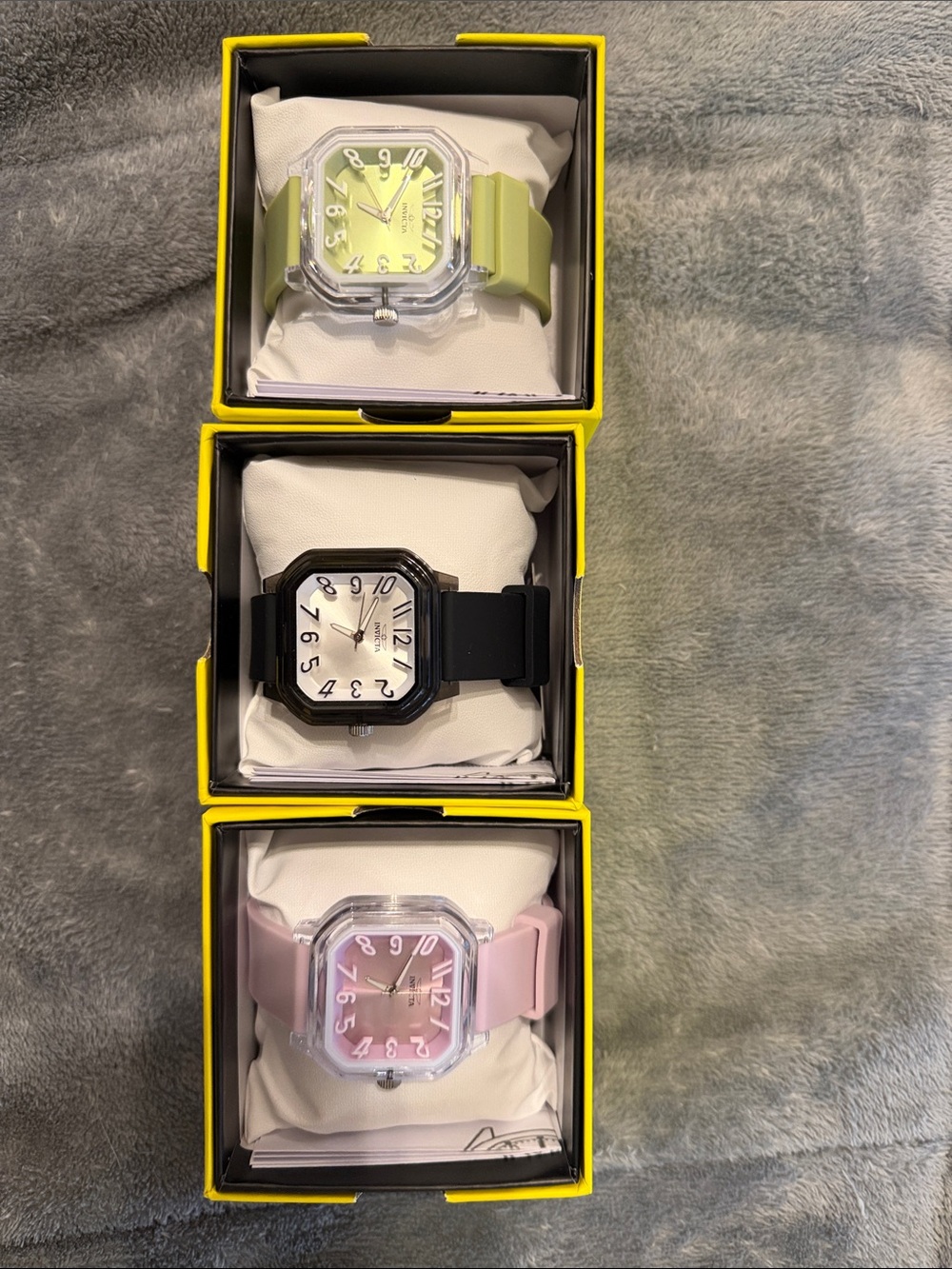 Invicta celestial scalenon unisex watch’s 39mm black,green,pink